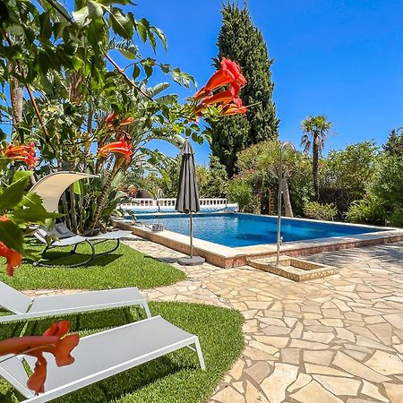 Finca Tierra Sana Estepona Exterior photo